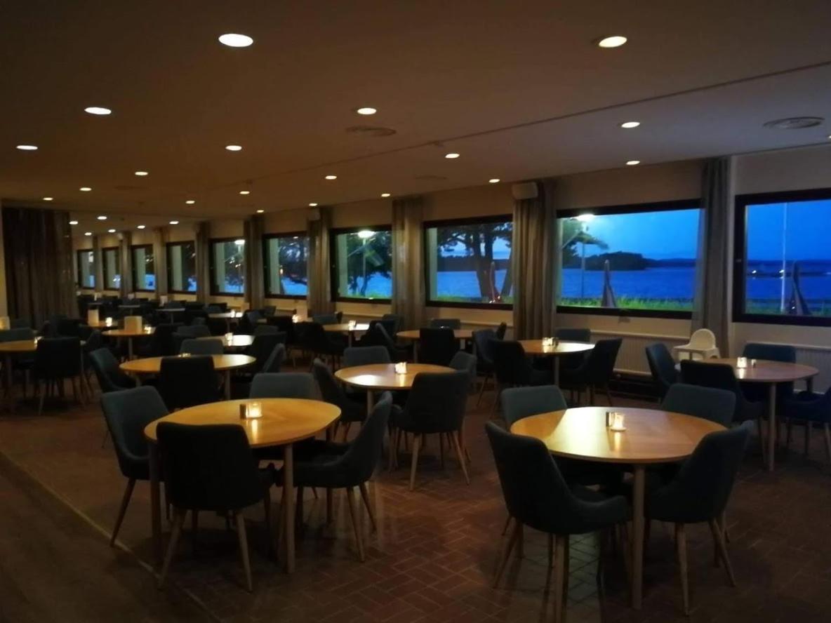 Hotell Wettern Karlsborg Exterior photo